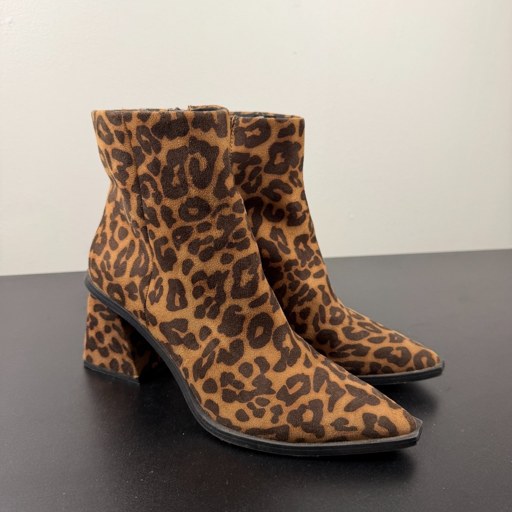 BP. Booties Womens US 7.5M Leopard Print Chunky Block Heel Side Zipper Career